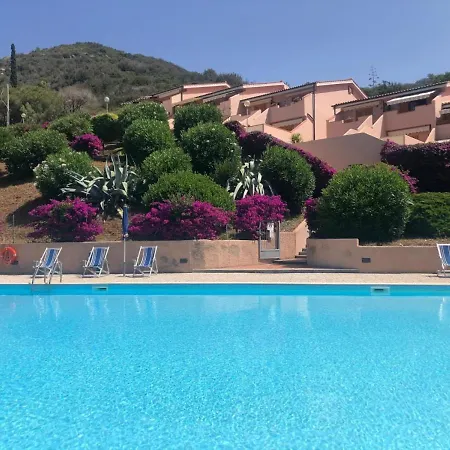 شقة Cala Rossa 40 Pool & Relax - Goelba