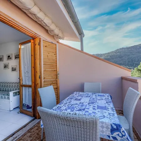 Apartmán Cala Rossa 40 Pool & Relax - Goelba *
